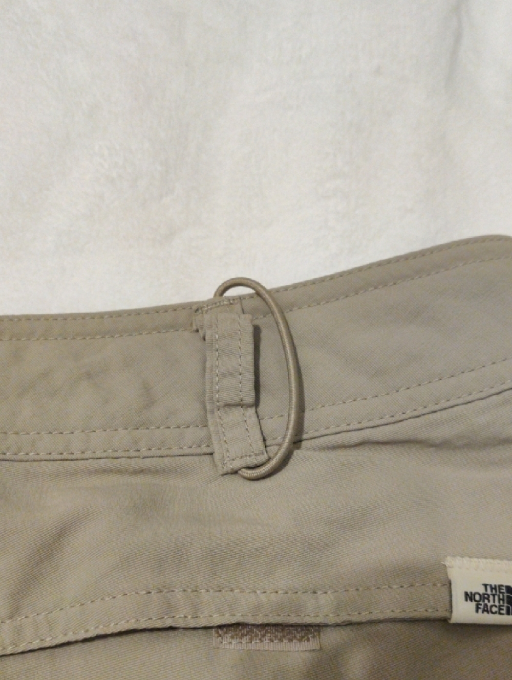The North Face Embroidered Logo Jacket in Light Beige - Picture 15 of 16